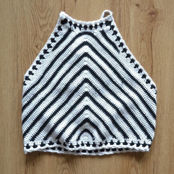 Forever 21 Knit Crop Top - Picture 1 of 2